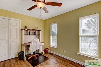 Bedroom or Office Space