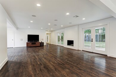 10222 Briar Forest Dr, Houston, TX 77042 - photo 6