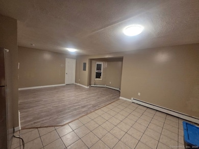 63 Seyms St unit 3, Hartford, CT 06120 - photo 4