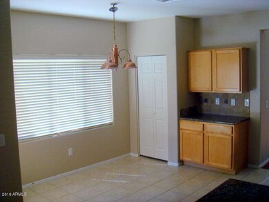 eat in kitchen