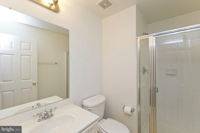 201 Hamilton Ct, Stephens City, VA 22655 - photo 6