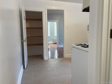 49 5th St unit 4, New Rochelle, NY 10801 - photo 5