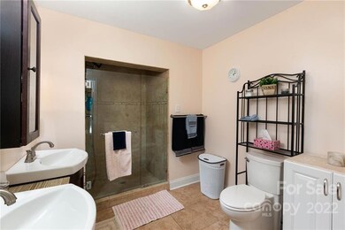 133 Little John Rd, Statesville, NC 28625 - photo 5