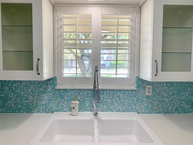 930 Osceola Dr unit 2, Boca Raton, FL 33432 - photo 5