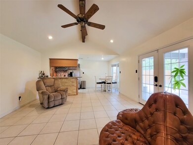 11043 Caribbean Ln, Houston, TX 77089 - photo 3