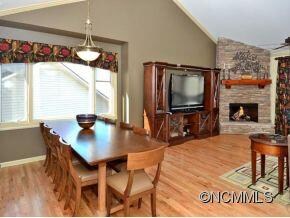 62 Park Ave, Asheville, NC 28803 - photo 5