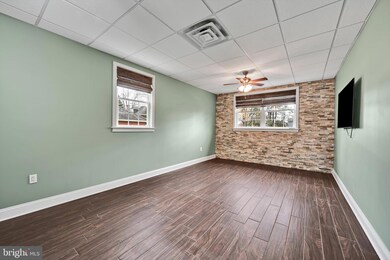 5 South Ave, Landisville, PA 17538 - photo 2