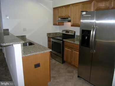 8635 Beekman Place unit 35C, Alexandria, VA 22309 - photo 5