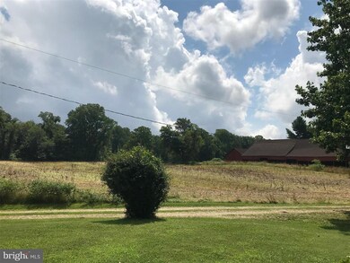 1146 W Chesapeake Beach Rd, Owings, MD 20736 - photo 2