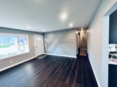 3617 Coventry Ct, Hazel Crest, IL 60429 - photo 5