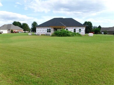 603 Rowland Cir, Byron, GA 31008 - photo 3