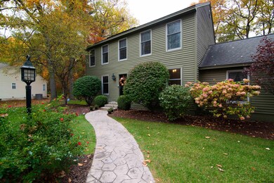 707 Maple Ln, Schenectady, NY 12309 - photo 6