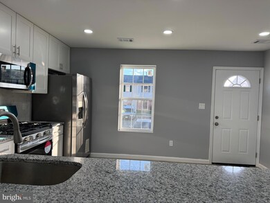 8634 Sumter Ct, Manassas Park, VA 20111 - photo 7