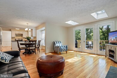 2820 Schubert Dr, Silver Spring, MD 20904 - photo 6