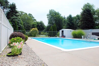 POOL1