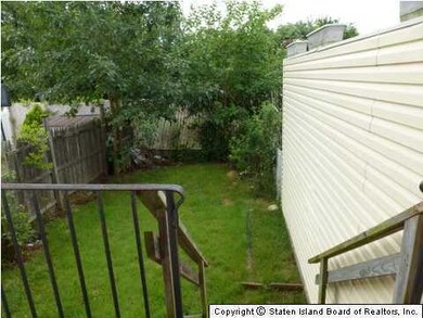 5 Ludwig Ln unit A, Staten Island, NY 10303 - photo 5