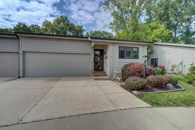 271 N Mcclellan St, Auburn, IN 46706 - photo 4