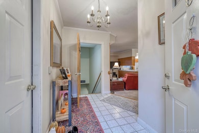 64 High Point Cir unit 64, Newburgh, NY 12550 - photo 3