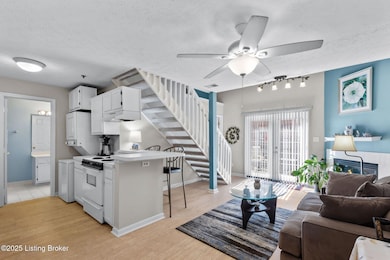 1174 Neon Way unit 10, Louisville, KY 40204 - photo 2