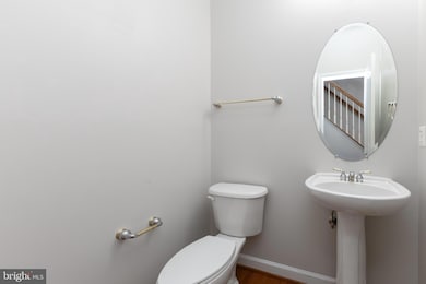 16440 Steerage Cir, Woodbridge, VA 22191 - photo 4