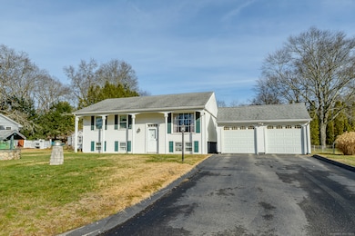 38 Toper Rd, Plainfield, CT 06374 - photo 2