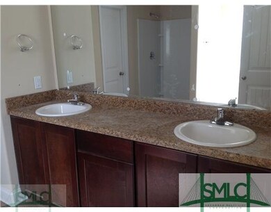 Master Bath/Spa. Double sinks new construction alm