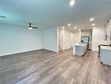 600 N Carriage Hill Dr unit 1070, Las Vegas, NV 89138 - photo 4