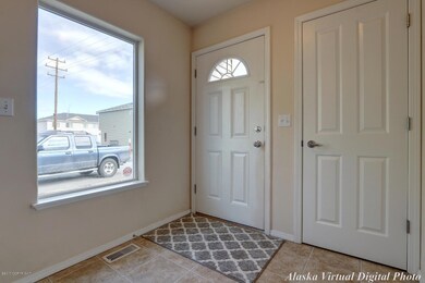 Entry/Foyer