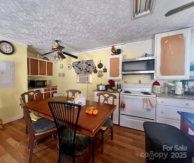 164 Tabor Rd, Olin, NC 28660 - photo 2