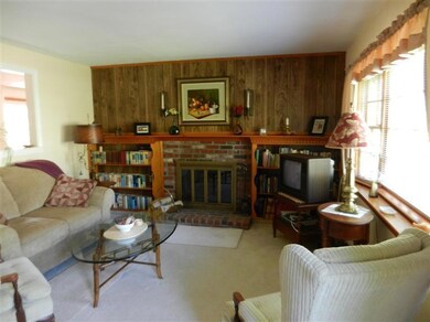 18 Cottonwood St, Yarmouth Port, MA 02675 - photo 4