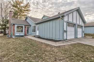 7235 Mastin St, Shawnee, KS 66203 - photo 3