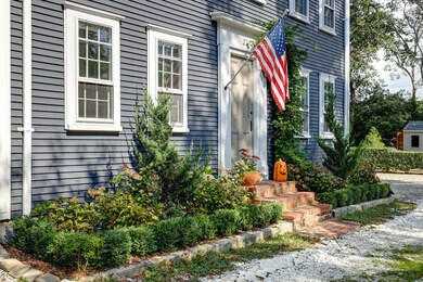 27 Brewster St unit 2, Provincetown, MA 02657 - photo 2