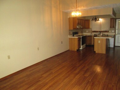 5780 Thada Ln, Columbus, OH 43229 - photo 4