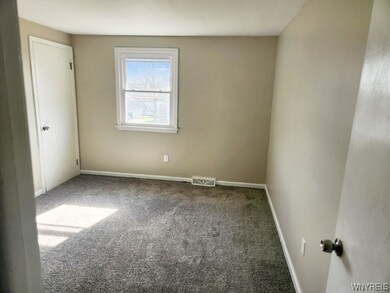 786 Castlebar Dr, North Tonawanda, NY 14120 - photo 6