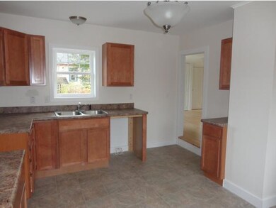 4 S Main St, Pittsfield, NH 03263 - photo 6