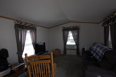 12 Arrow Dr, Salem, NH 03079 - photo 3