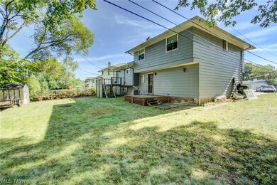 1910 Kennedy Dr, Wickliffe, OH 44092 - photo 3