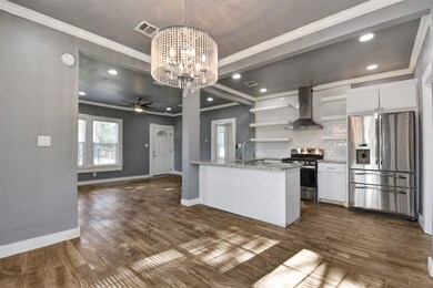 1118 King St unit A, Houston, TX 77022 - photo 5