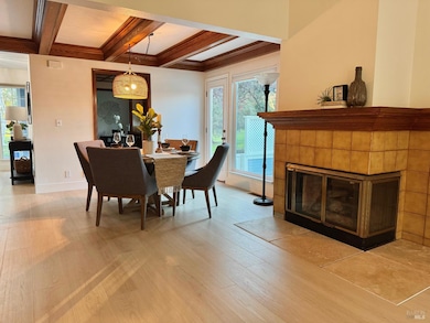 9188 Lakewood Dr, Windsor, CA 95492 - photo 7