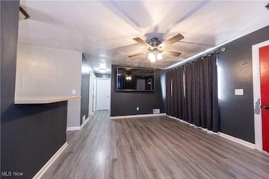 132 Linmar Ave, Steubenville, OH 43953 - photo 5