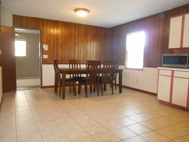 596 6th Ave SE, Cairo, GA 39828 - photo 4