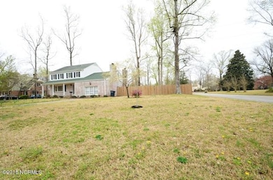 326 Forestgrove Ave, Jacksonville, NC 28540 - photo 3