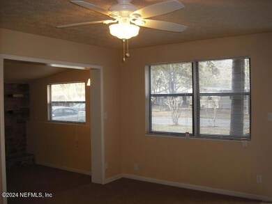 4629 Daughtry Blvd E, Jacksonville, FL 32210 - photo 4