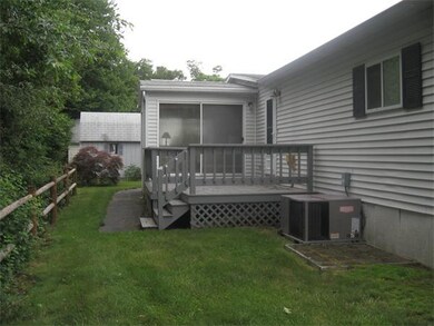 90 Leisurewoods Dr, Rockland, MA 02370 - photo 4