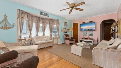 102 W Saint Paul Ave, Wildwood, NJ 08260 - photo 5
