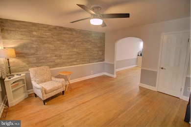 1152 Elm Rd, Halethorpe, MD 21227 - photo 6