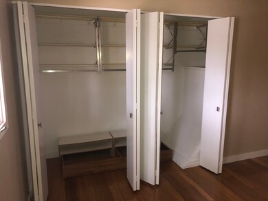 250 West Ave, Elmhurst, IL 60126 - photo 3