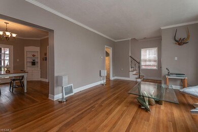 flows seamlessly into dining room