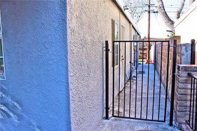 2027 E Shauer St, Compton, CA 90222 - photo 3