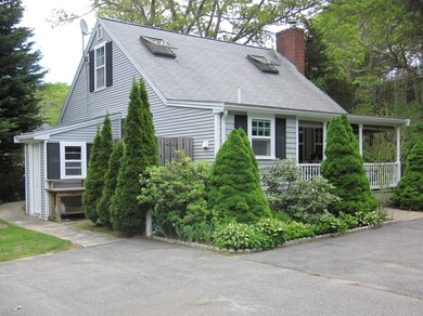 105 Sandwich Rd, Buzzards Bay, MA 02532 - photo 3